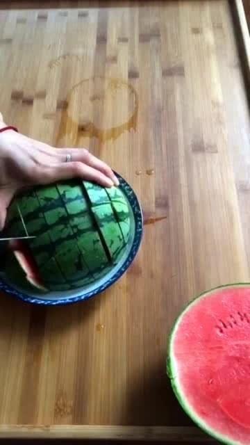 切瓜方便吃,轻松享受美味时光